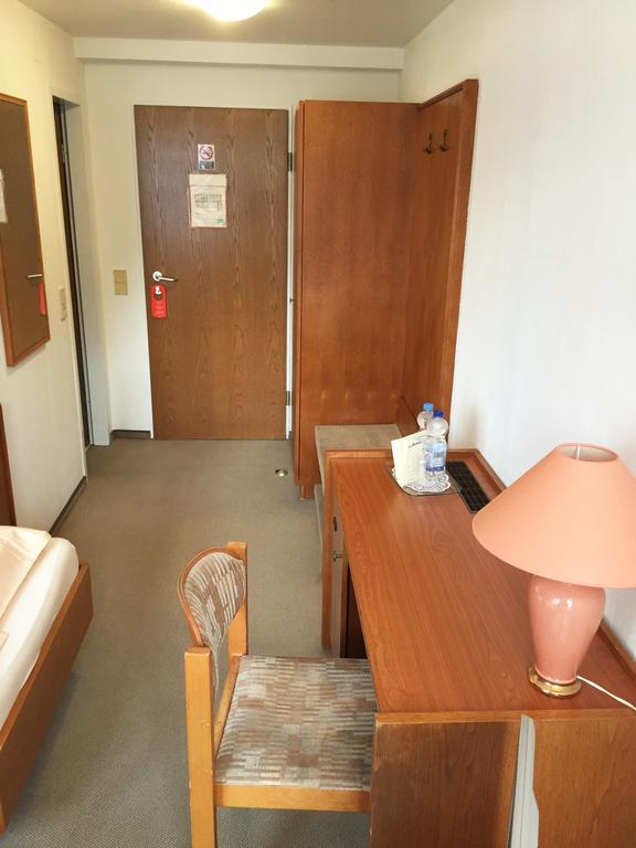 Hotel Ambassador Bonn Bilik gambar